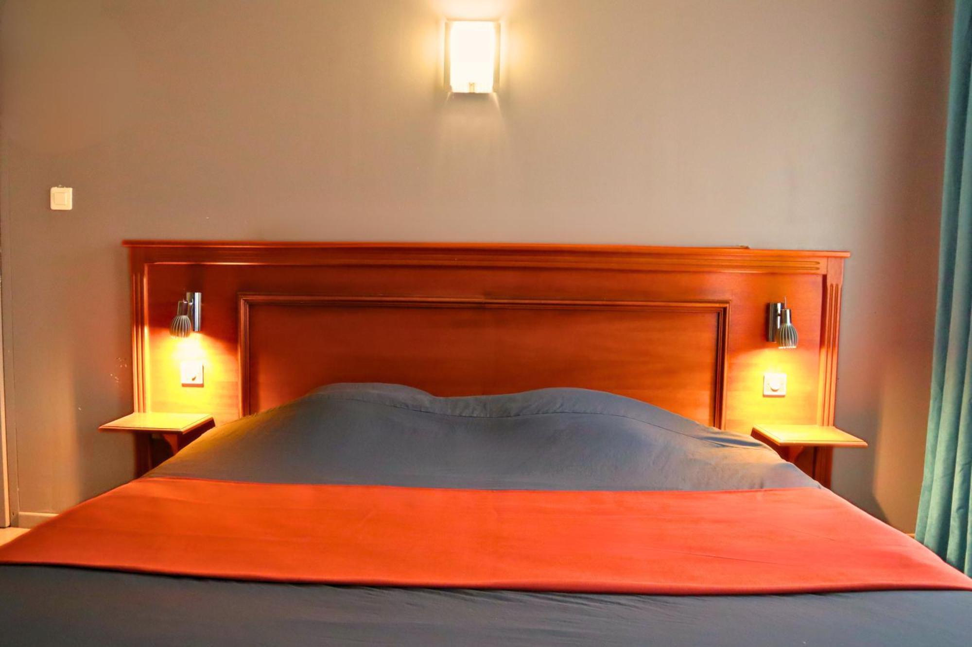 Studios & Appartements Confortables Au Centre De Bourbourg - Gare A Proximite מראה חיצוני תמונה
