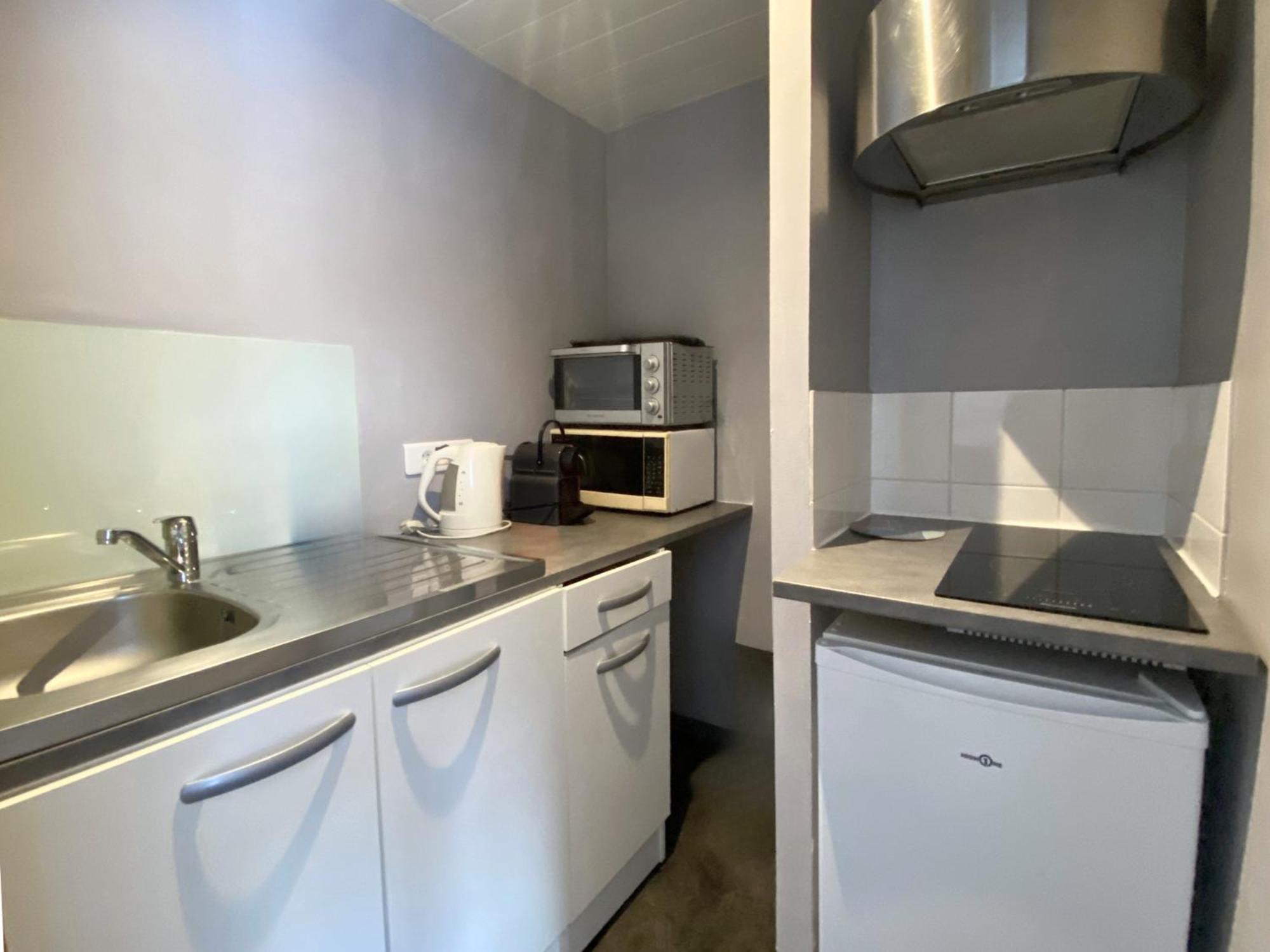 Studios & Appartements Confortables Au Centre De Bourbourg - Gare A Proximite מראה חיצוני תמונה