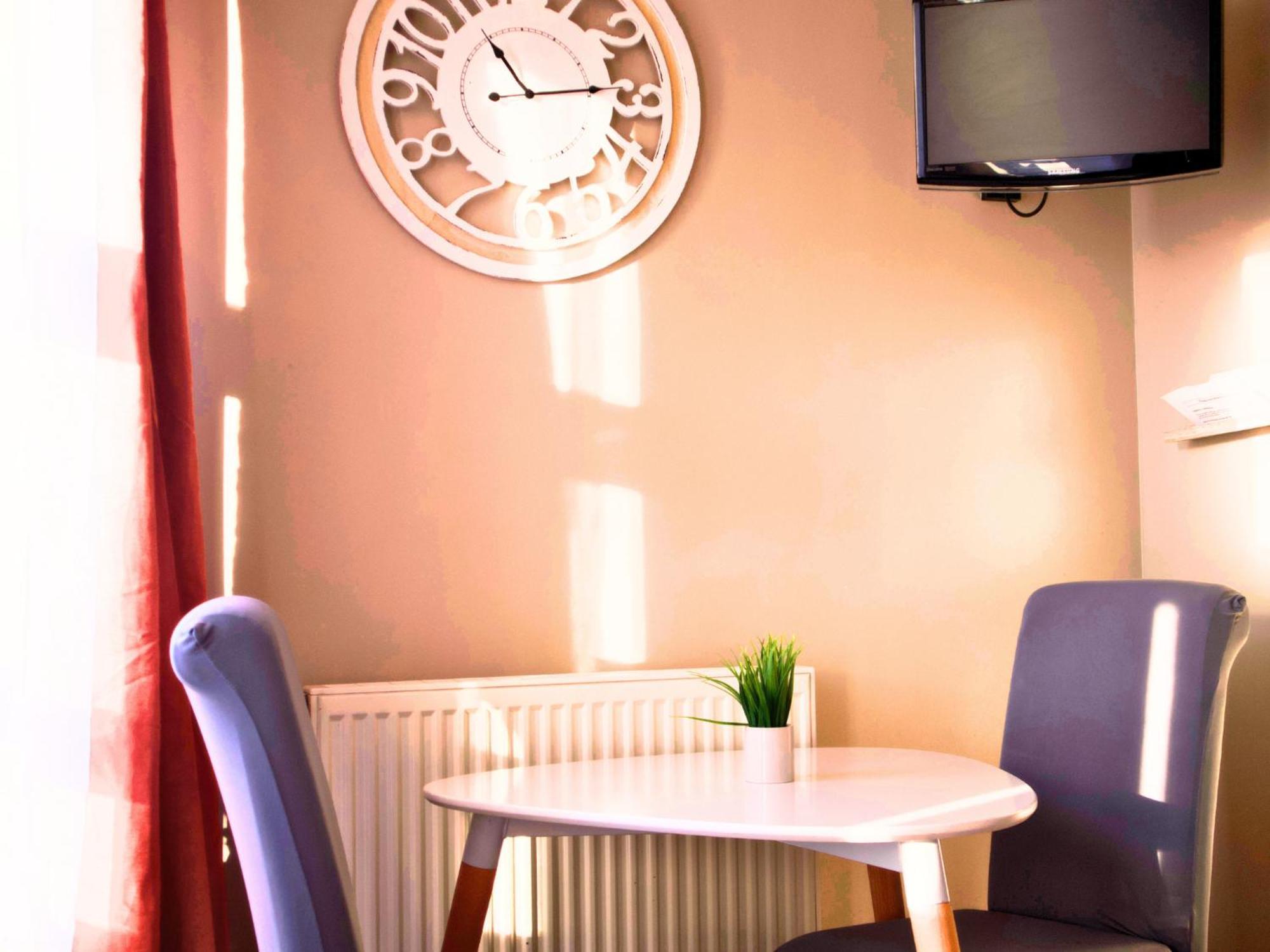 Studios & Appartements Confortables Au Centre De Bourbourg - Gare A Proximite מראה חיצוני תמונה